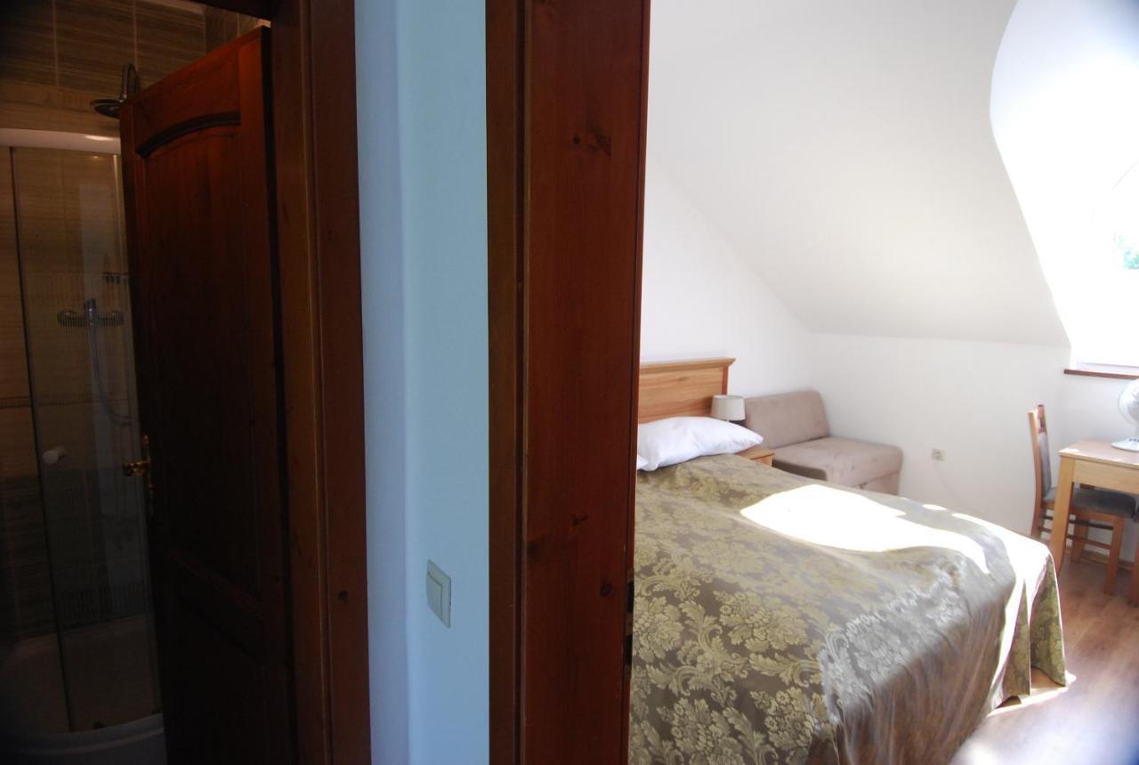 Ivanek Guest House Zvikovske Podhradi Luaran gambar