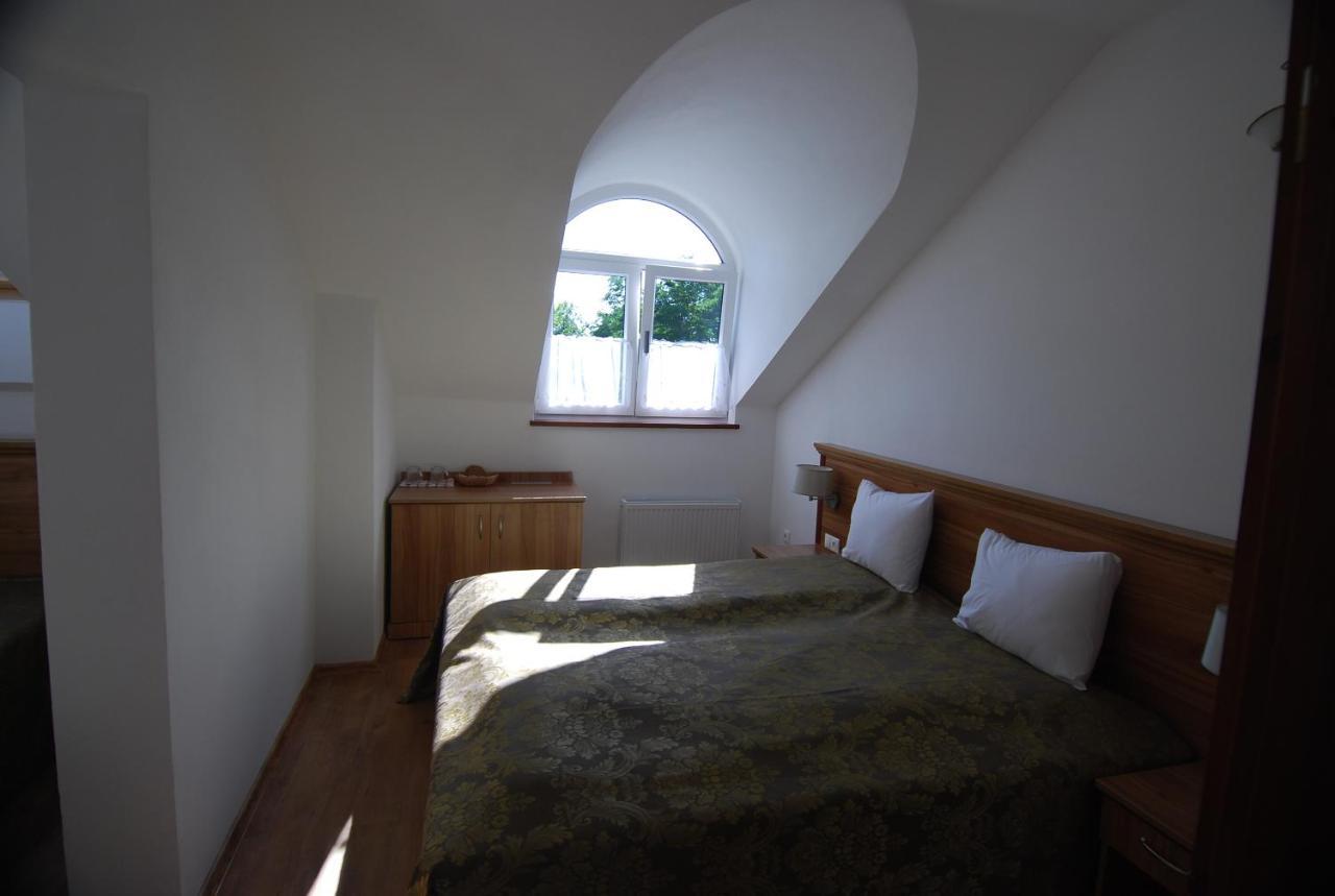Ivanek Guest House Zvikovske Podhradi Luaran gambar